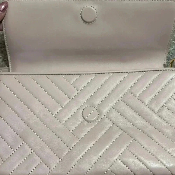 Tory Burch - Picture 4 of 7